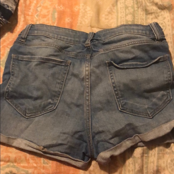 High waisted jean shorts - Picture 3 of 3